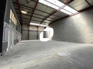 Plus de détails pour 8 Rue D'Ingril, Sète - Local d'activités à louer