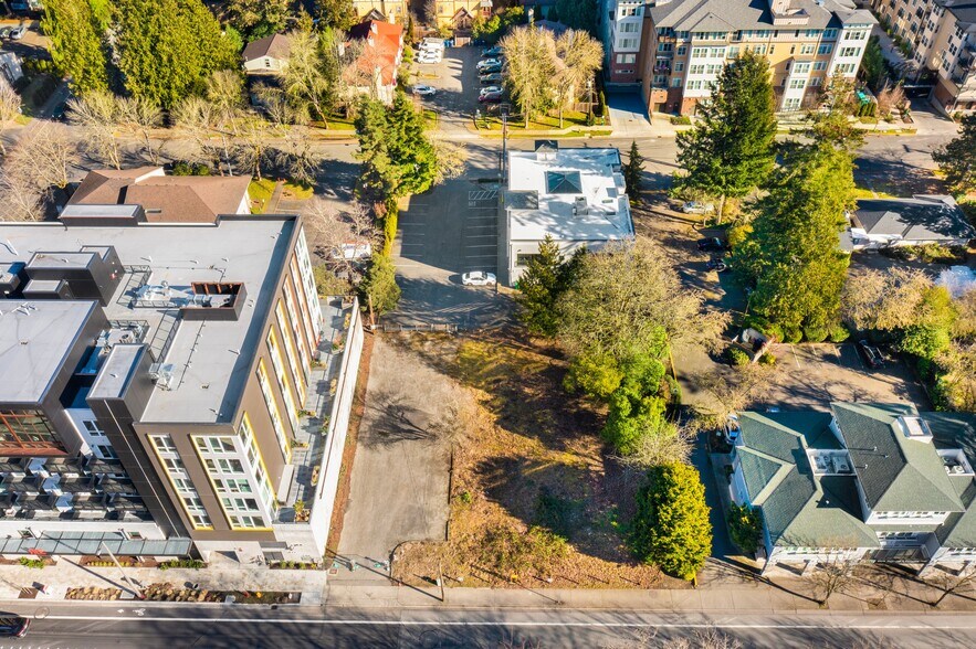 8412 164th Ave NE, Redmond, WA à vendre - Aérien – Image 3 sur 5