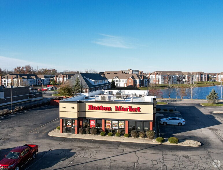 7554 N Shadeland Ave, Indianapolis, IN à vendre - Photo de l’immeuble – Image 3 sur 4