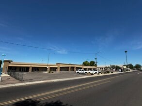 12814 N 28th Dr, Phoenix, AZ à louer Photo intérieure– Image 1 sur 6