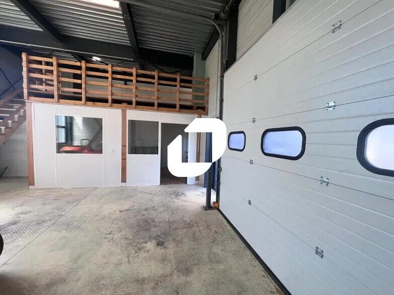 7 Rue Des Rougeriots, Chanteloup-en-Brie à louer - Photo de l’immeuble – Image 2 sur 5