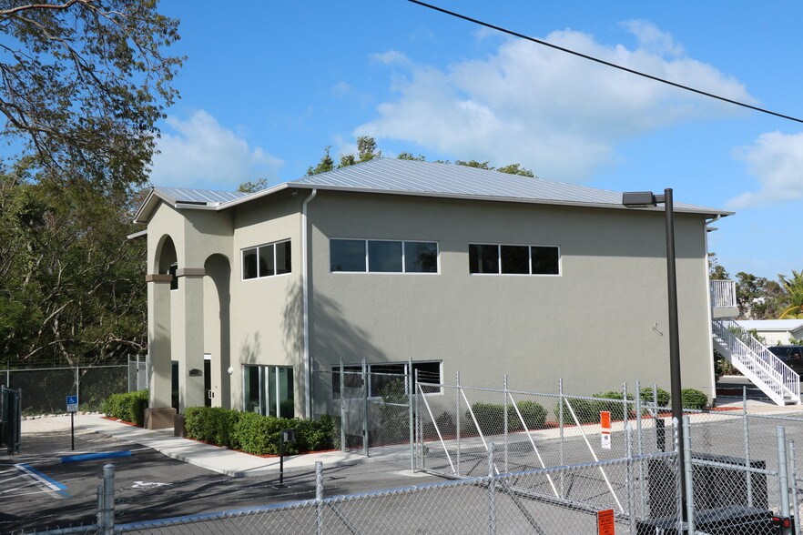 101350 Overseas Hwy, Key Largo, FL à vendre - Photo principale – Image 1 sur 19