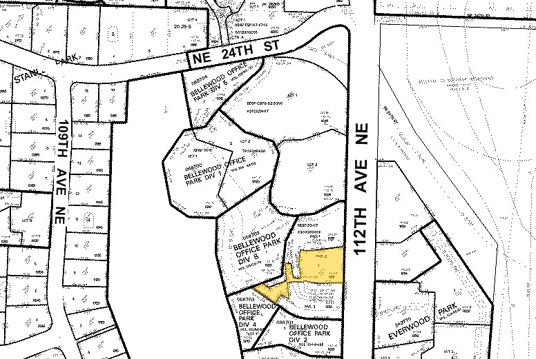 2135 112th Ave NE, Bellevue, WA à vendre - Photo de l’immeuble – Image 2 sur 8