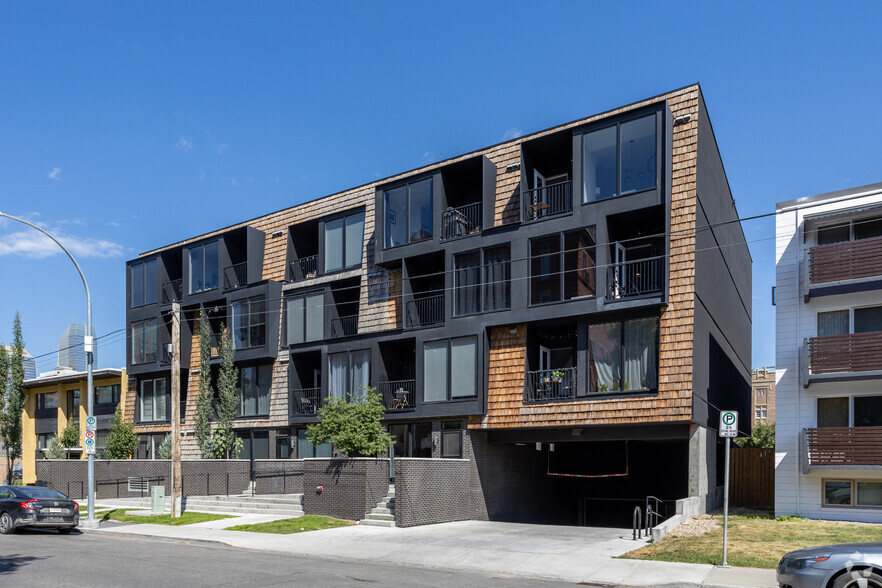 1720 7 St SW, Calgary, AB à vendre - Photo principale – Image 1 sur 3