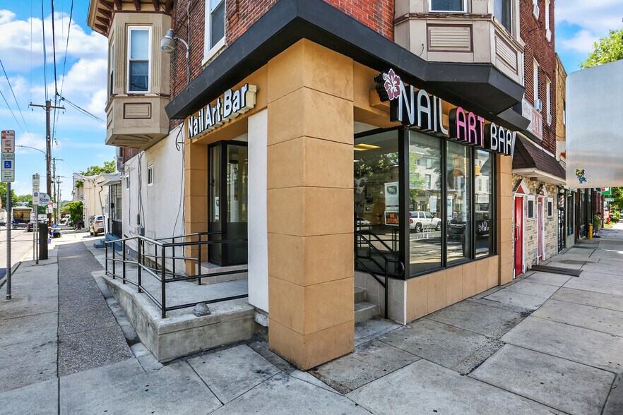 6121 Ridge Ave, Philadelphia, PA à vendre - Photo de l’immeuble – Image 2 sur 28