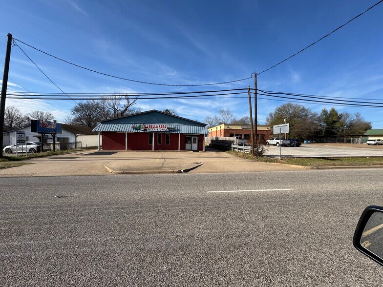 2503 W Oak St, Palestine, TX à vendre - Photo de l’immeuble – Image 3 sur 43