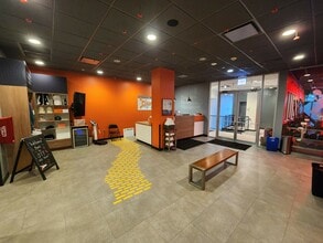1513 N Wells St, Chicago, IL à louer Photo intérieure– Image 2 sur 6