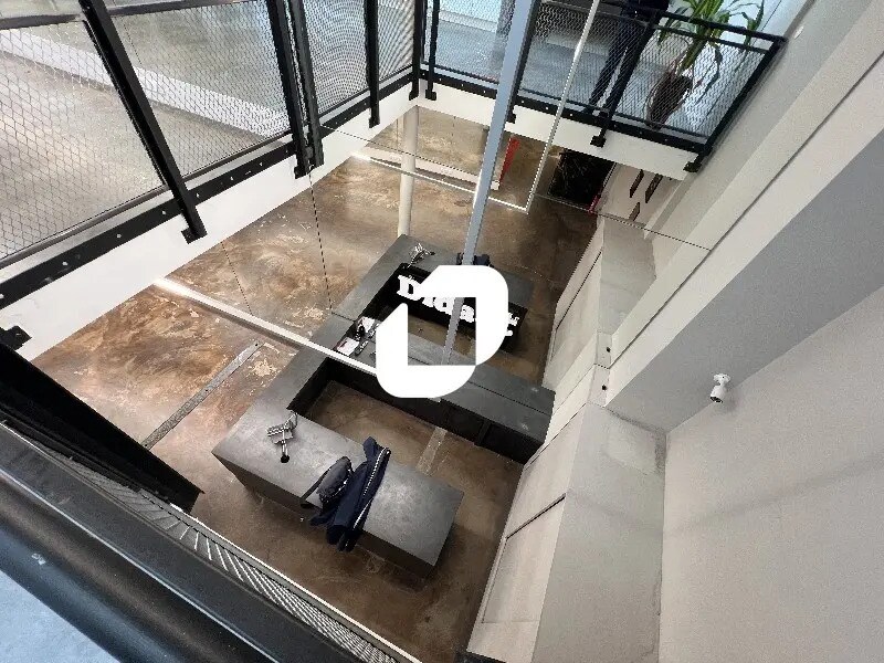 Local commercial dans Paris à vendre Photo de l’immeuble– Image 1 sur 12