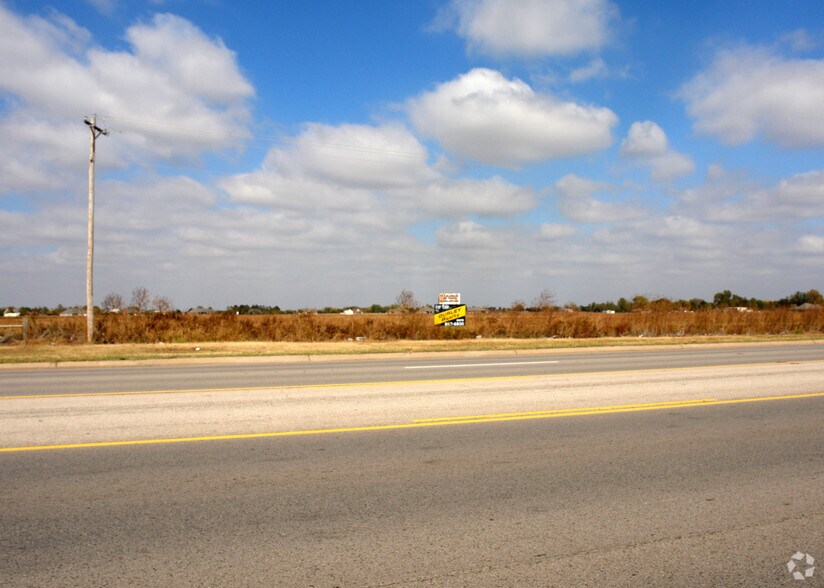 1300-Blk NW 32nd St, Newcastle, OK à louer - Photo principale – Image 1 sur 1