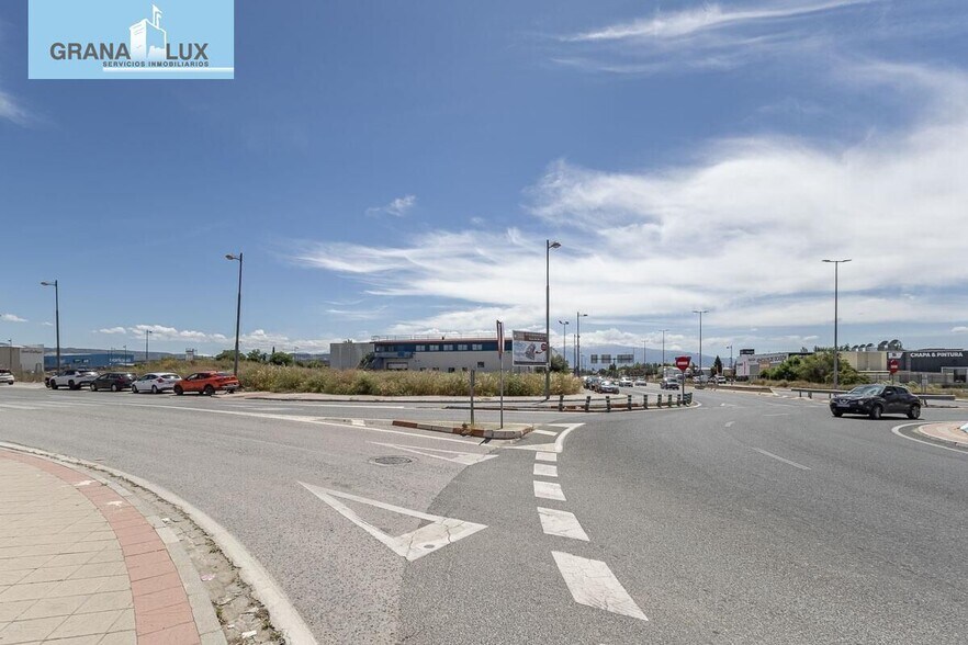 Carretera de Córdoba, 69, Granada, Granada à vendre - Photo de l’immeuble – Image 2 sur 12