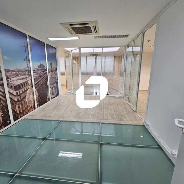 Bureau dans Paris à vendre - Photo de l’immeuble – Image 2 sur 16