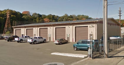 6 Riverside Dr, Ansonia, CT à louer Photo de l’immeuble– Image 1 sur 3