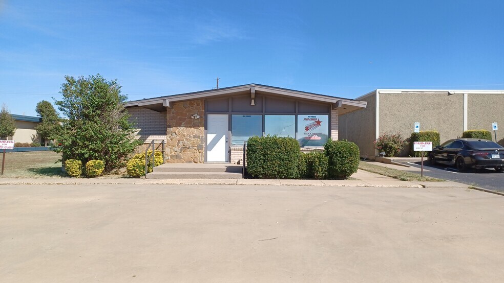 2620 Yonkers St, Plainview, TX à vendre - Photo de l’immeuble – Image 2 sur 28