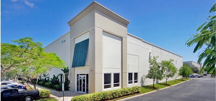 1700 NW 15th Ave, Pompano Beach, FL à louer Photo intérieure– Image 2 sur 14