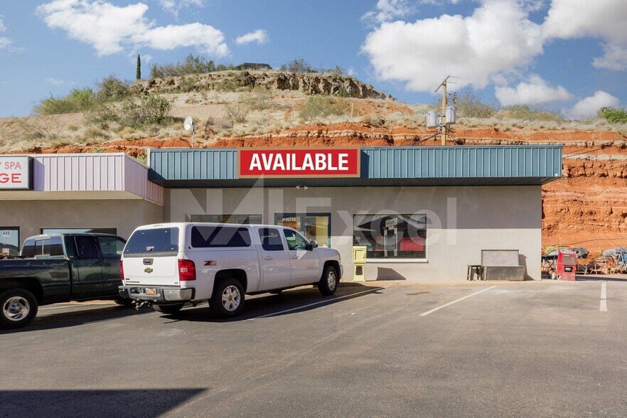 449 N Bluff St, Saint George, UT à louer - Photo de l’immeuble – Image 2 sur 5