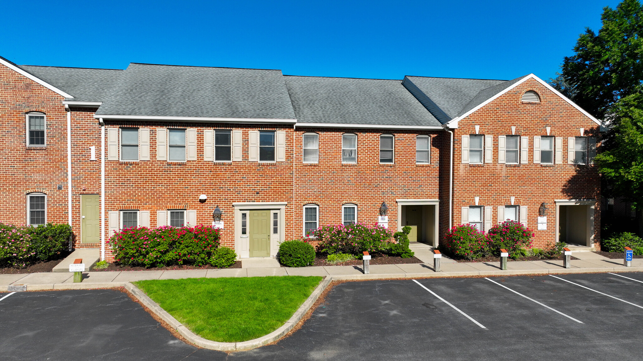 1525 Oregon Pike, Lancaster, PA à vendre Photo de l’immeuble– Image 1 sur 2