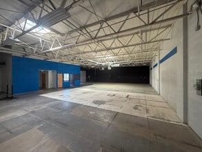 530 Livernois St, Ferndale, MI à louer Photo intérieure– Image 2 sur 7