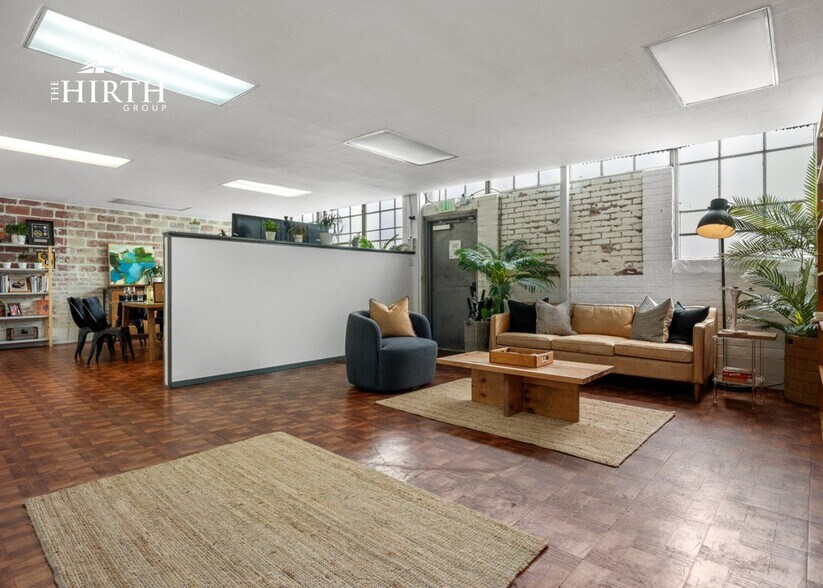 2321 Filbert St, Oakland, CA à vendre - Photo de l’immeuble – Image 3 sur 35