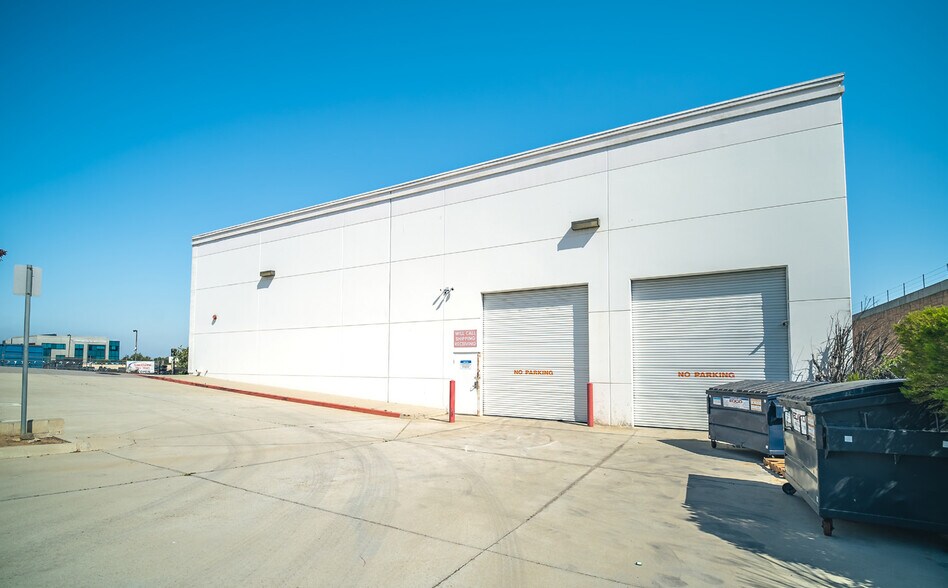 307 E Carmel St, San Marcos, CA à louer - Photo de l’immeuble – Image 3 sur 16