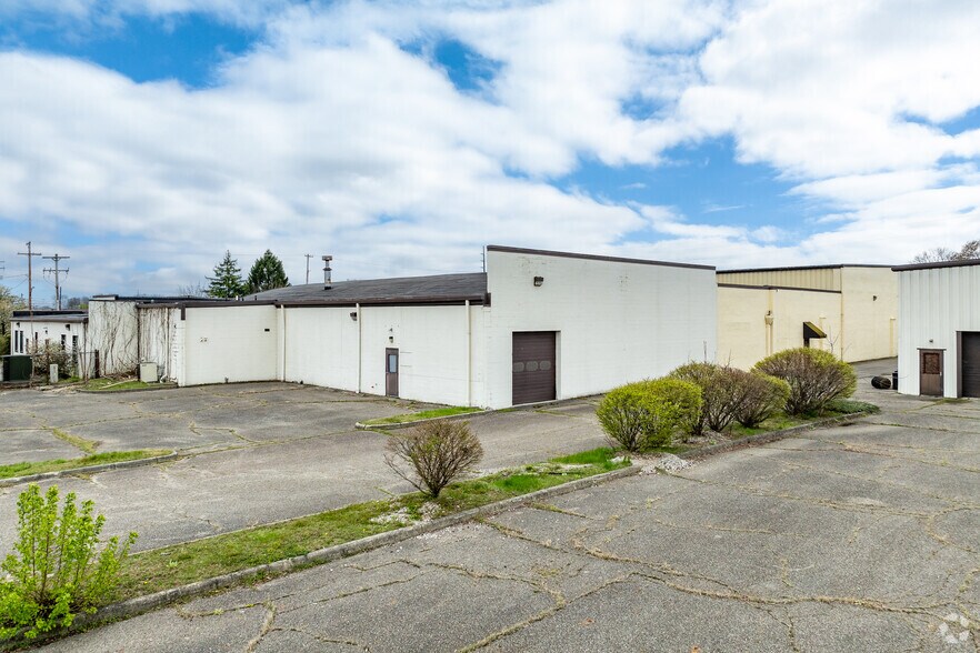170-200 E Broadway Ave, Westerville, OH à louer - Photo de l’immeuble – Image 3 sur 14