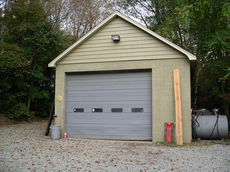 229 Main St, Andover, NJ à louer - Photo de l’immeuble – Image 3 sur 16