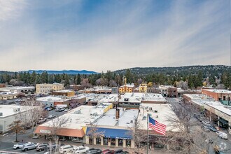 841 NW Bond St, Bend, OR - VUE AÉRIENNE  vue de carte