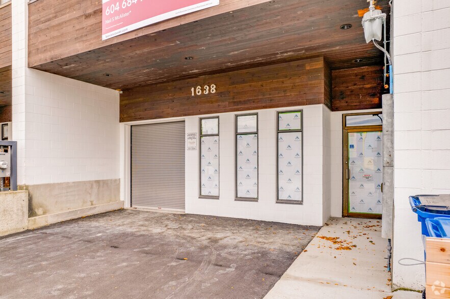 1632-1644 W 6th Ave, Vancouver, BC à louer - Photo de l’immeuble – Image 3 sur 4