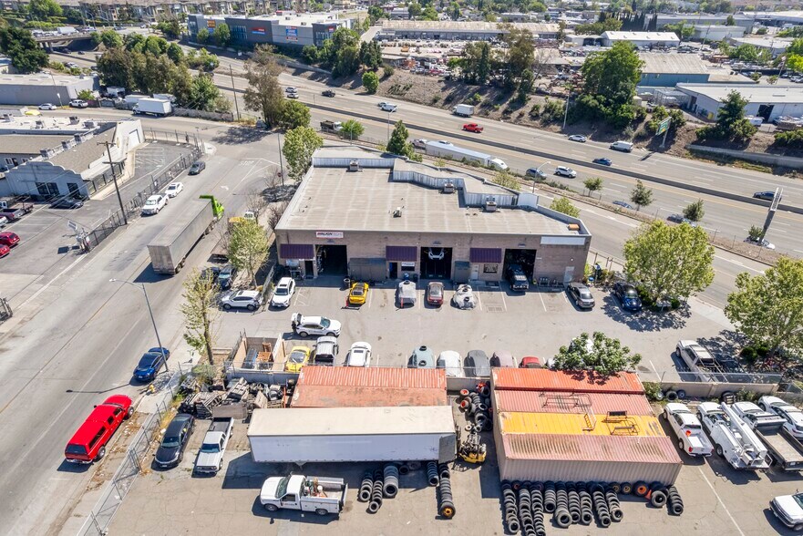 1124 Old Bayshore Hwy, San Jose, CA à vendre - Photo de l’immeuble – Image 2 sur 23