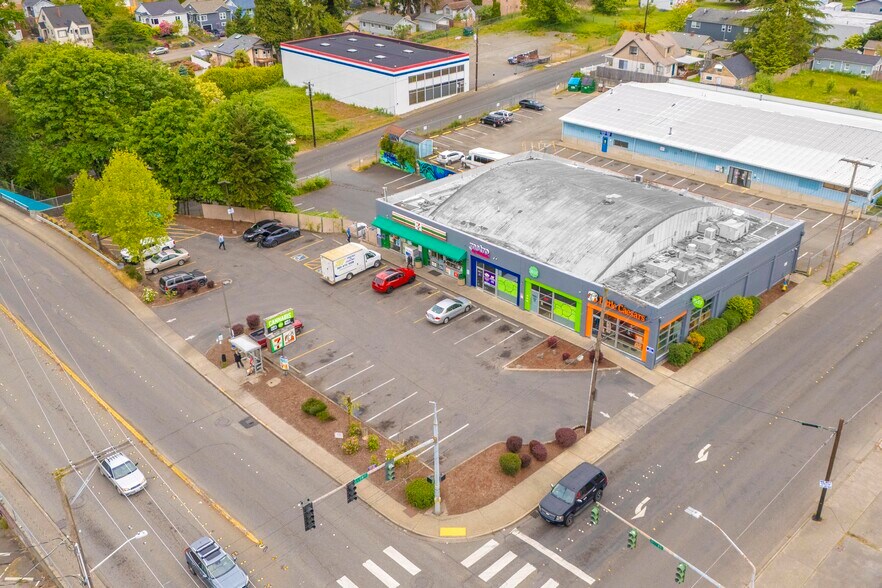 1107 Callow Ave N, Bremerton, WA à vendre - Photo de l’immeuble – Image 2 sur 9