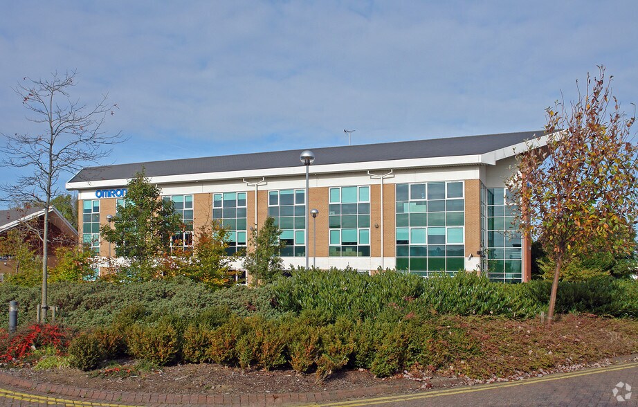 2 Opal Dr, Milton Keynes à vendre - Photo de l’immeuble – Image 3 sur 6