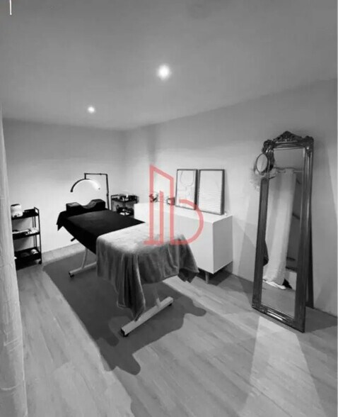 Bureau dans Bordeaux à louer - Photo de l’immeuble – Image 1 sur 5