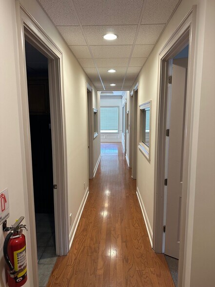 2576 Lawrenceville Suwanee Rd, Suwanee, GA à vendre - Photo intérieure – Image 3 sur 7