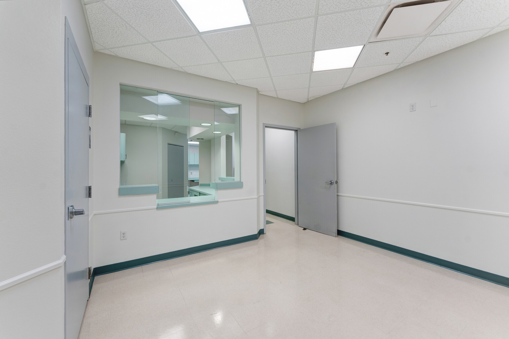 2401 University Pky, Sarasota, FL à louer Photo intérieure– Image 1 sur 20