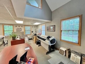 270 Park Pl, Chagrin Falls, OH à vendre Photo intérieure– Image 2 sur 10