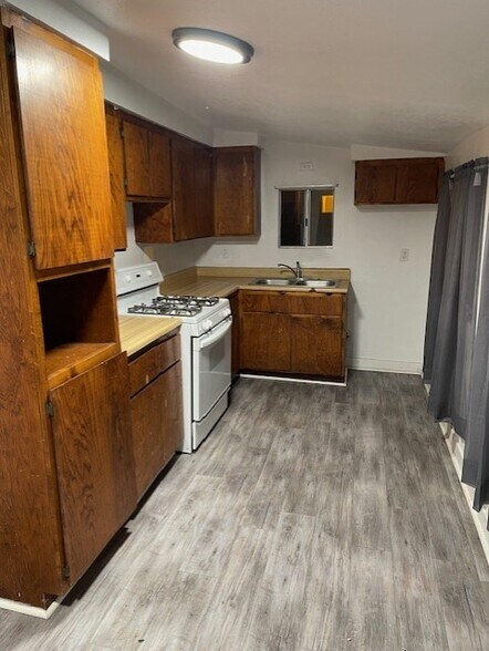 830 Pennsylvania Ave, Beaumont, CA à vendre - Photo de l’immeuble – Image 3 sur 11