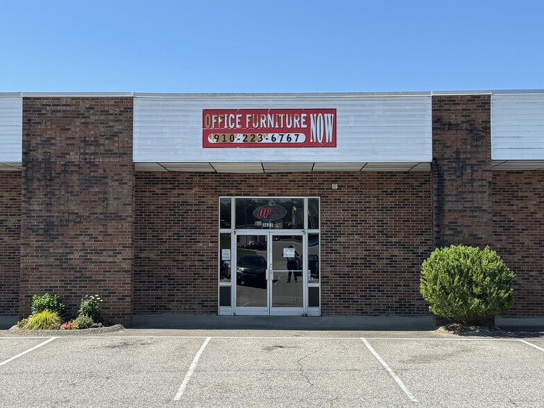 3621 Sycamore Dairy Rd, Fayetteville, NC à louer - Photo de l’immeuble – Image 2 sur 5