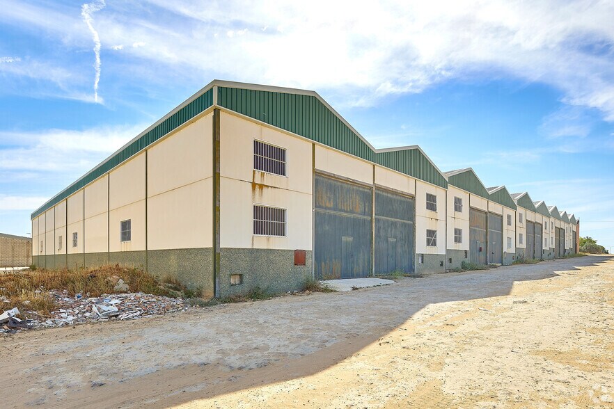 Industriel/Logistique dans Mairena del Alcor, Sevilla à vendre - Photo de l’immeuble – Image 2 sur 2