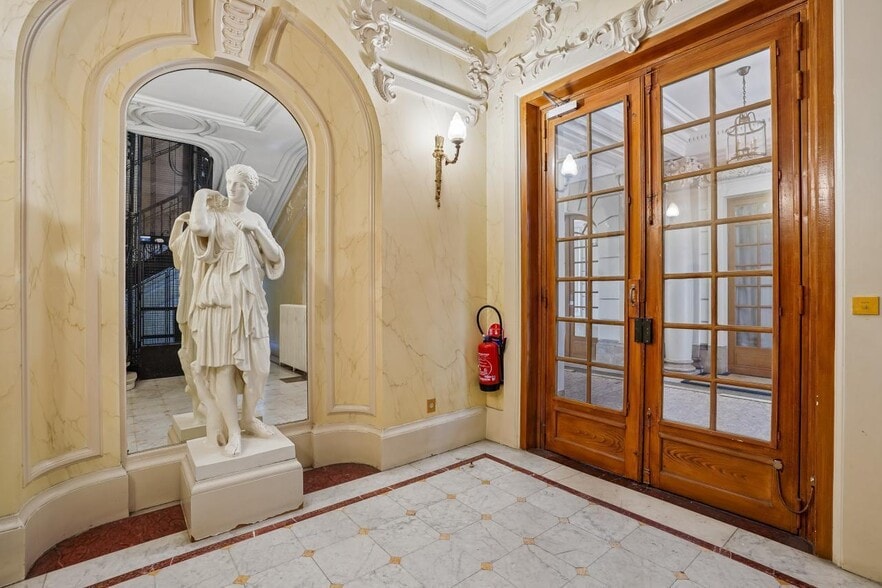 12-14 Avenue De La Grande Armée, Paris à louer - Hall d’entrée – Image 3 sur 15