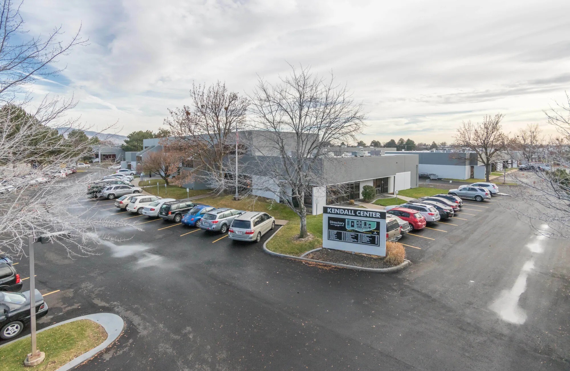 5555-5569 Kendall St, Boise, ID à louer Photo de l’immeuble– Image 1 sur 3