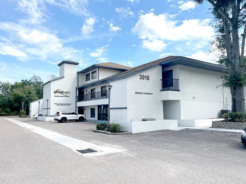 3010 E 138th Ave, Tampa, FL à louer - Photo de l’immeuble – Image 1 sur 10