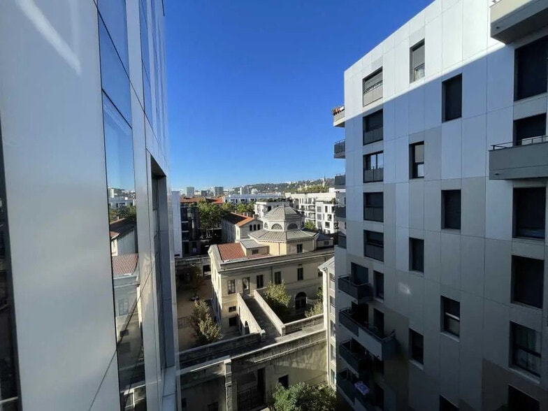 11 Bis Quai Perrache, Lyon à louer - Photo de l’immeuble – Image 3 sur 29
