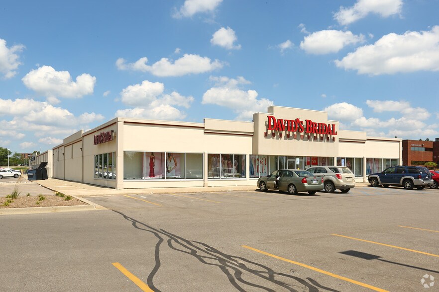 4340 Miller Rd, Flint, MI à louer - Photo de l’immeuble – Image 1 sur 4