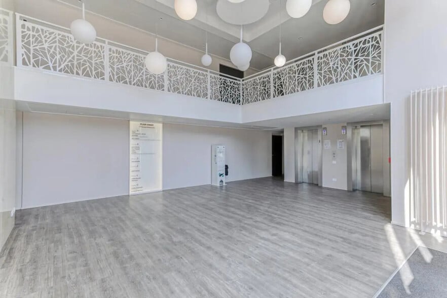 177 Avenue Georges Clemenceau, Nanterre à vendre - Hall d’entrée – Image 3 sur 13