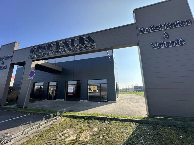 Local commercial dans Bruay-la-Buissière à louer - Photo de l’immeuble – Image 2 sur 5