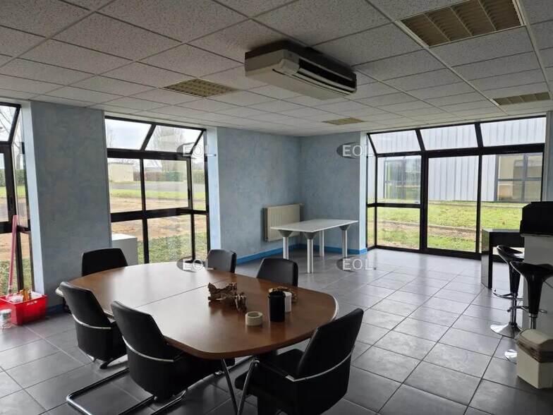 4 Avenue Raoul Vadepied, Évron à vendre - Photo de l’immeuble – Image 3 sur 5