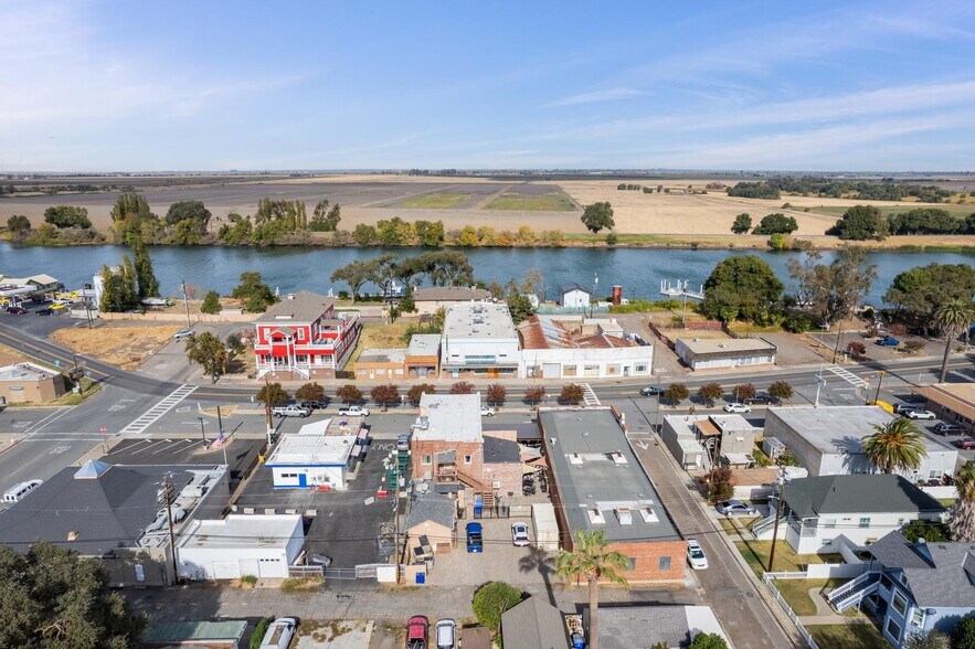 212 2nd St, Isleton, CA à vendre - Aérien – Image 3 sur 36