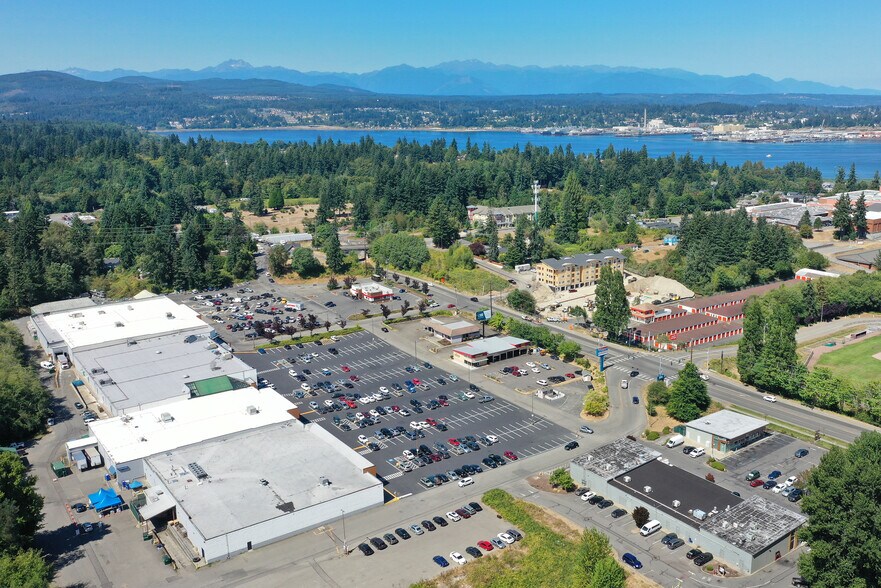 1700 SE Mile Hill Dr, Port Orchard, WA à louer - Aérien – Image 2 sur 15