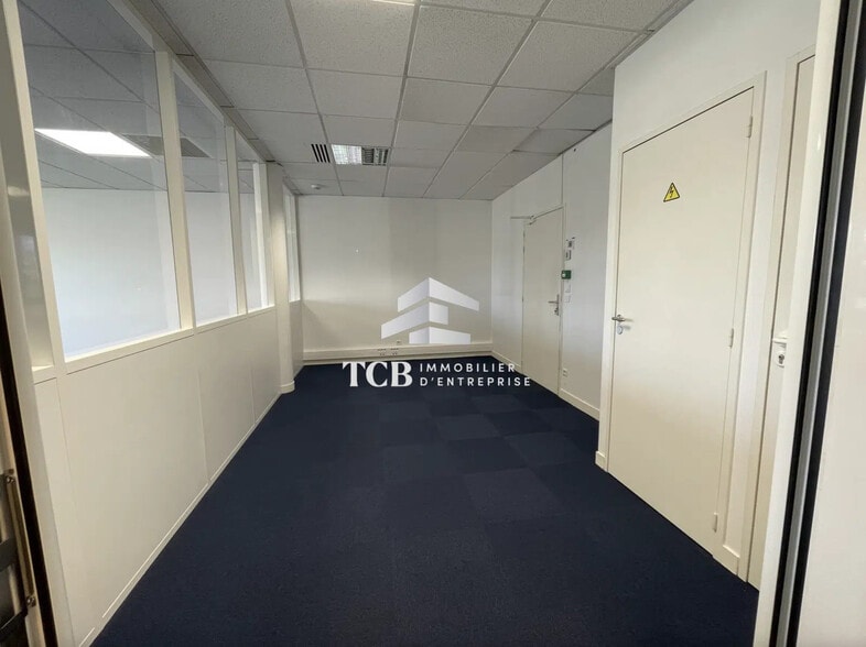 Bureau dans Saint-Herblain à louer - Photo intérieure – Image 2 sur 9