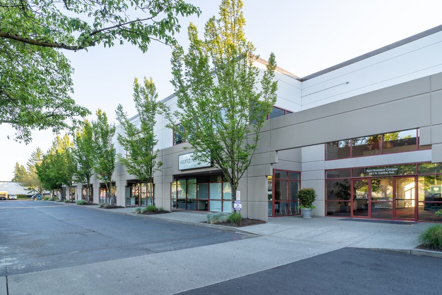 841 Central Ave N, Kent, WA à vendre - Photo de l’immeuble – Image 3 sur 15