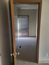 2250 W 86th St, Indianapolis, IN à louer Photo intérieure– Image 2 sur 3